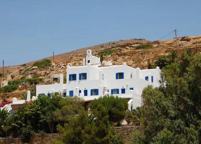 Country House Apartments